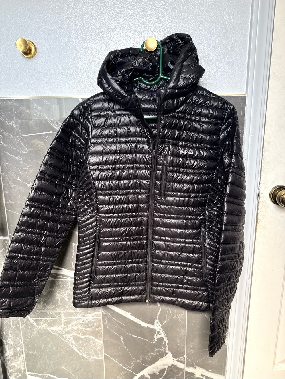 Patagonia ultralight down hoody
